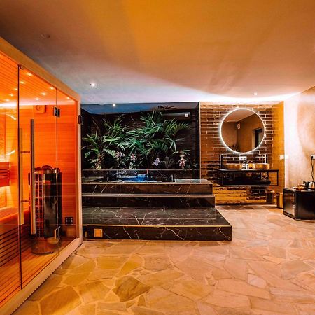 B&B Spa Goud Tilburgo Exterior foto